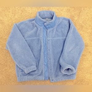 Old navy women XL fuzzy coat